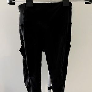 Lululemon 3/4 crop Leggings with Pockets!